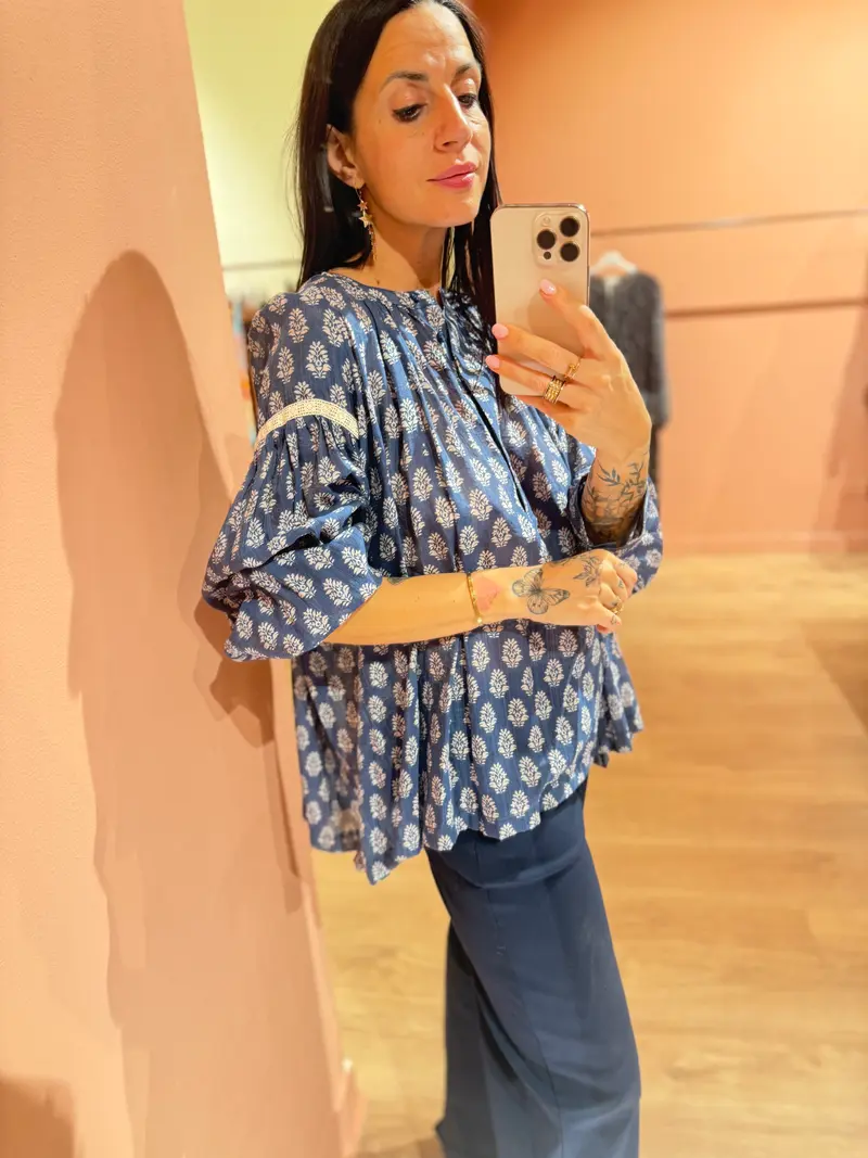 Blusa stampa floreale blu