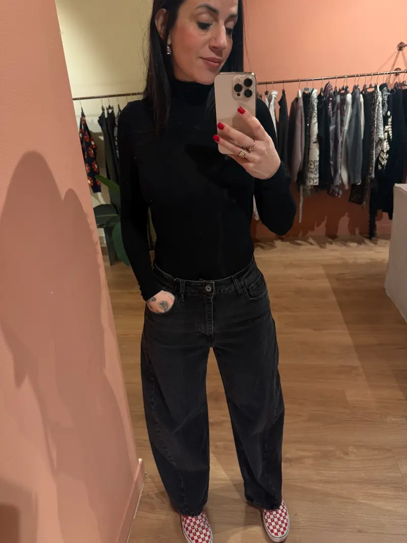 Denim barrel black