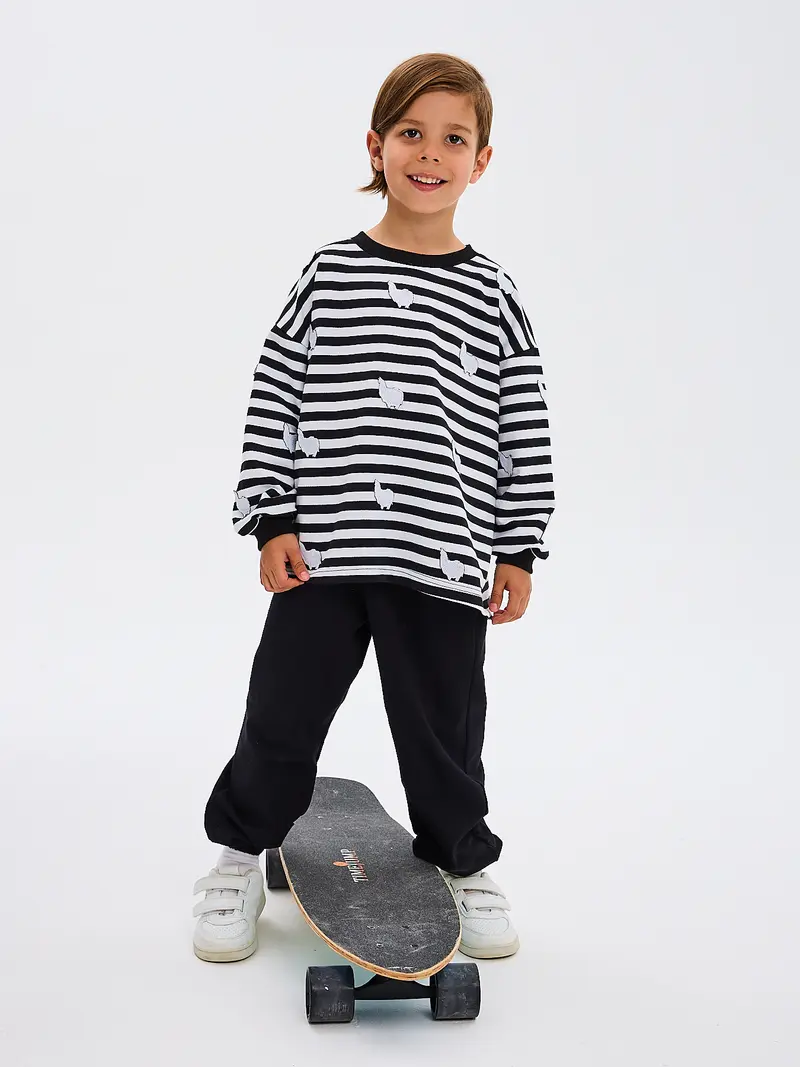 Kids' Oversized Striped Black and White Sweatshirt Embroidered Alpaca Patches