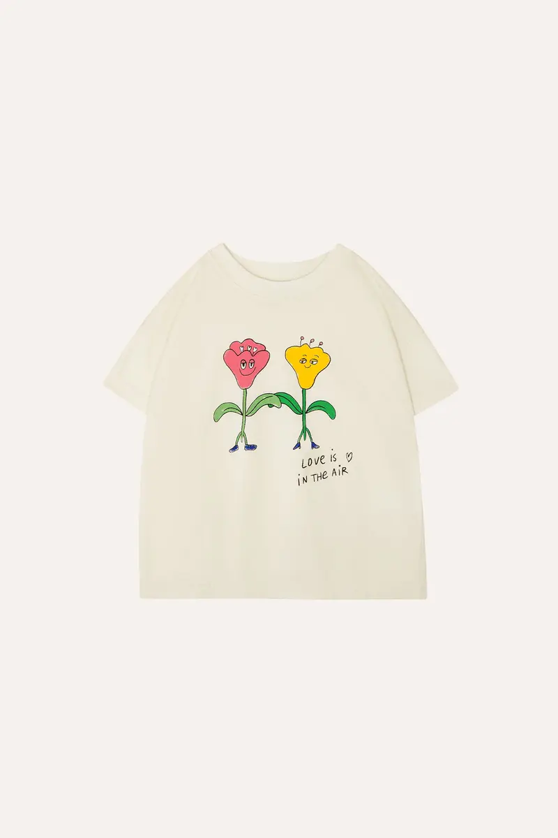 LOVE IS IN THE AIR T-SHIRT