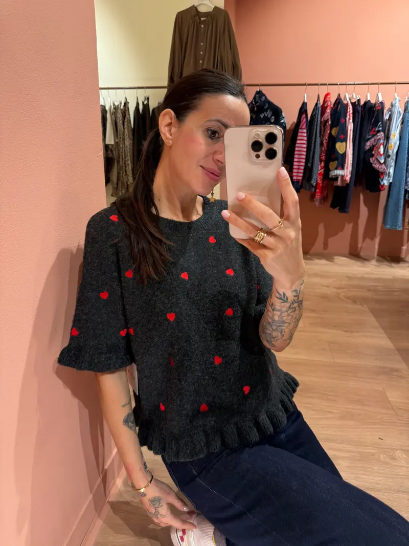Maglia cuori con volant