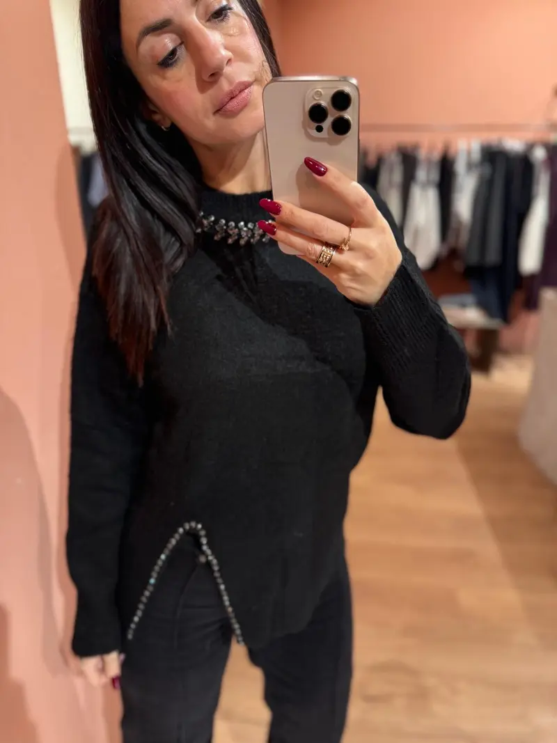 Maglione con gemme