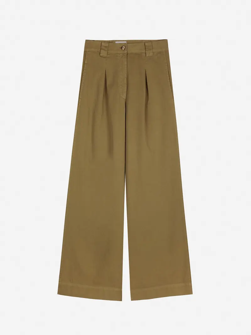 Pleated wide-leg pants