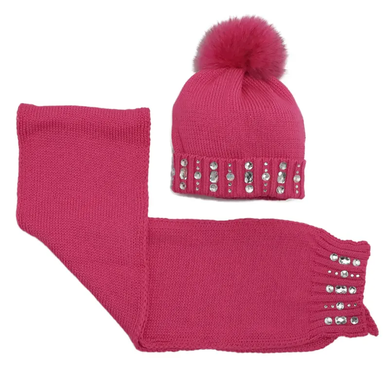 SCIARPA E CAPPELLO