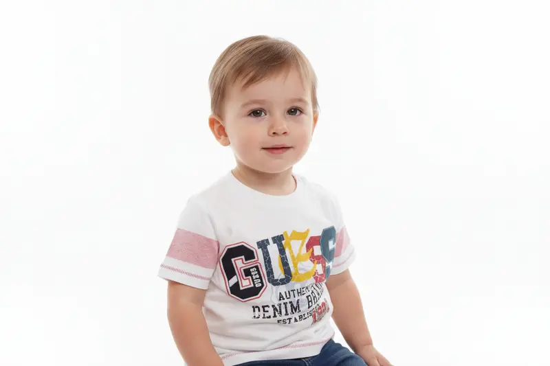 T-SHIRT BIANCA CON STAMPA