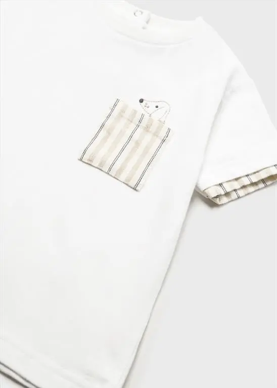 T-SHIRT CON TASCHINO