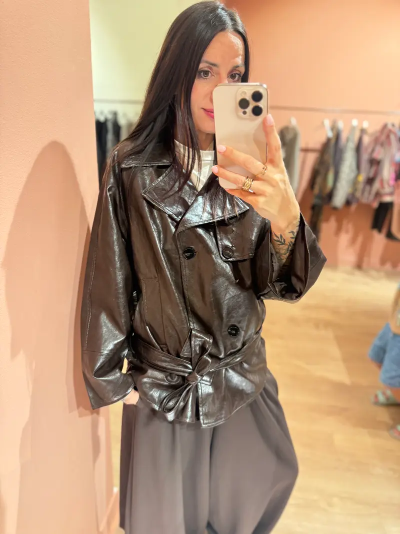 Trench ecopelle marrone