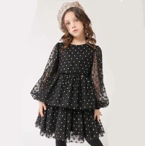 Vestito in tulle con pois dorati